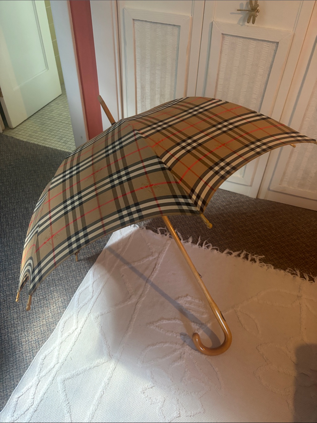 Vintage Burberry Umbrella In Classic Print Amazing Piece!